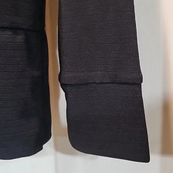 Nwt Mondetta Black Hooded Shirt Size Medium - Picture 4 of 8